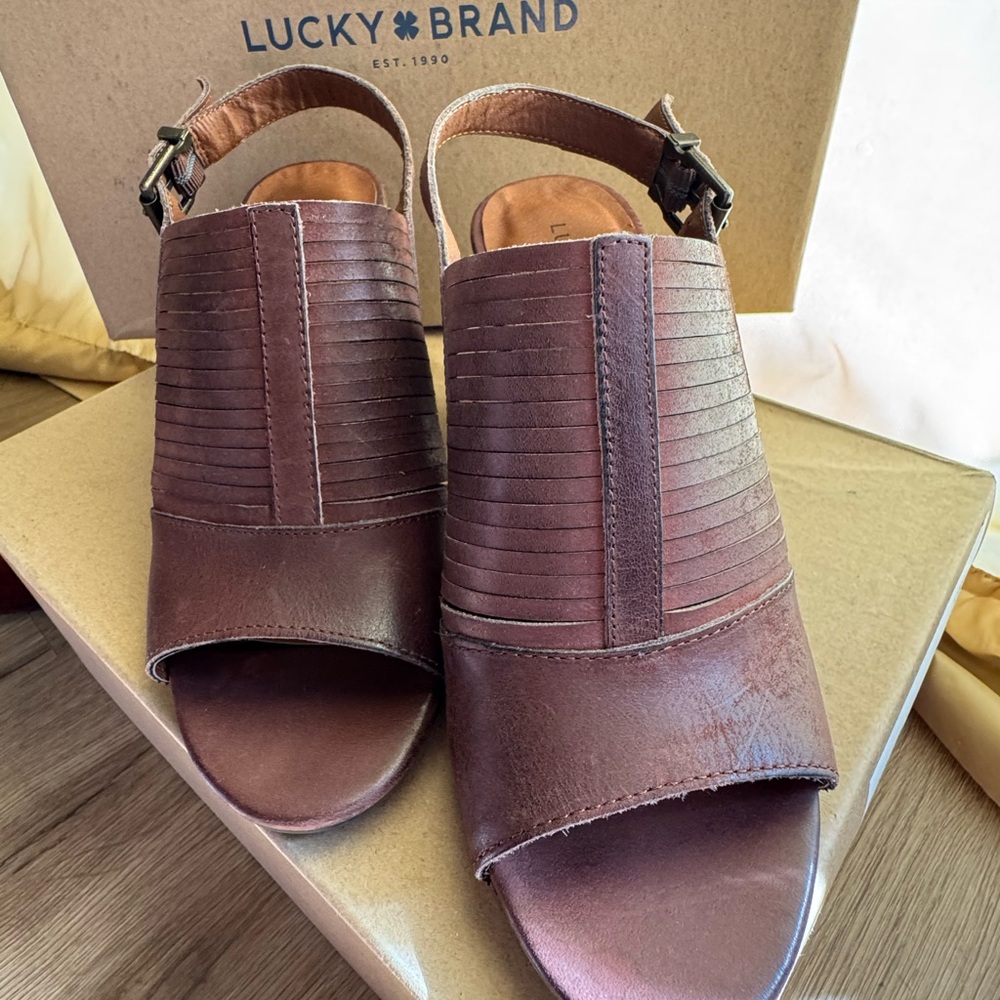 Lucky Brand Burgundy Brown Slingback Heels